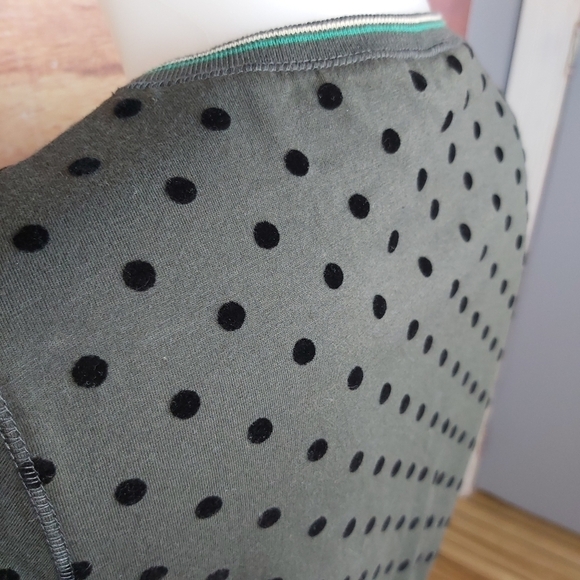 𝅺Velvet polka dot shirt size XS - Picture 6 of 8